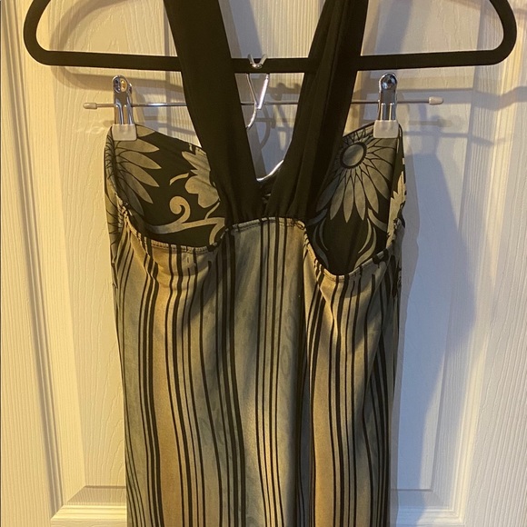 Maxi, stretchy, body fitting dress. - Picture 4 of 5